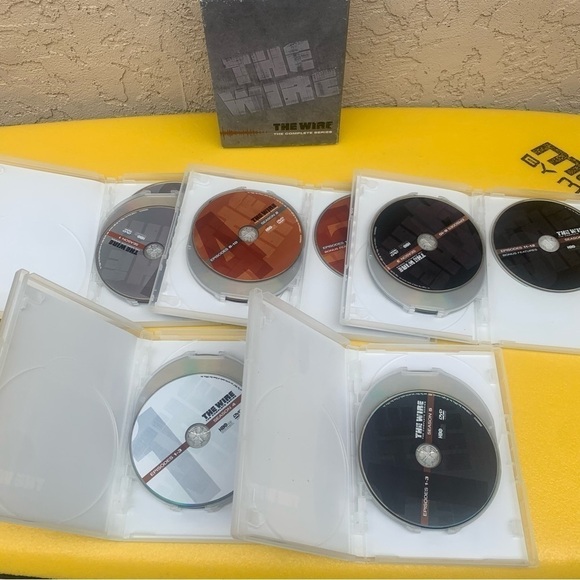 The Wire Complete Series seasons 1-5 HBO 1 2 3 4 5 - Picture 3 of 4